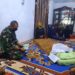 Danrem 042 Gapu, Brigjen TNI M. Zulkifli saat takziah ke rumah duka. (Dok. Lamanesia)