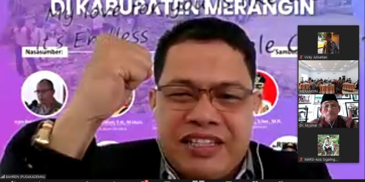 Direktur Pusakademia, Bahren Nurdin. (Dok. Istimewa)