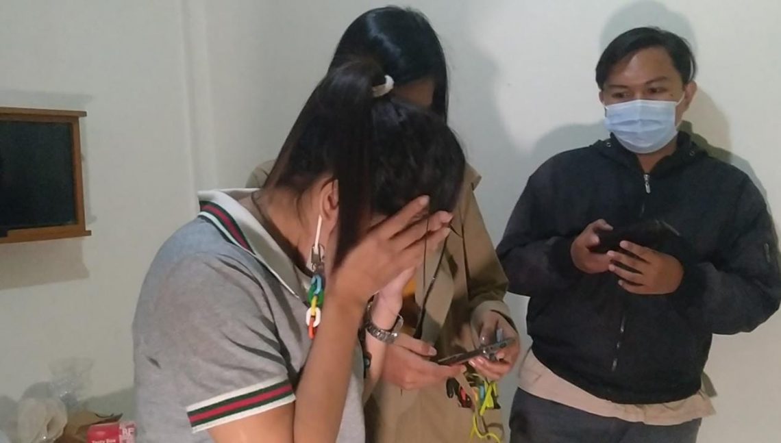 Seorang gadis bersama pria bukan pasangan suami isteri diamankan petugas. (Dok. Istimewa)