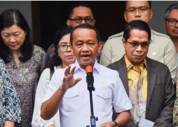 Menteri ESDM, Bahlil Lahadalia sindir SPBU swasta soal campuran etanol di bensin di Jakarta pada Selasa, 28 Oktober 2025. (Dok: Instagram/kesdm)