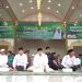 Danrem 042/Gapu Brigjen TNI Heri Purwanto bersama Maulana Al Habib Muhammad Luthfi bin Yahya menghadiri Tabligh Akbar di Ponpes Sholeh Al Mubarok, Desa Gemuruh, Kecamatan Tungkal Ulu, Tanjab Barat, Sabtu (22/11/2025). (Dok: Rahmat)