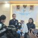 Statistik Ahli Madya BPS Provinsi Jambi, Nova Mustopa, membuka Workshop Literasi Statistik bagi jurnalis di Kantor BPS Jambi, Senin (24/11/2025). (DOk: Alpin)