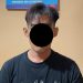 Pelaku AS (36) saat diamankan di Polsek Telanaipura, Kota Jambi, (Dok: Alpin)