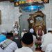 Gubernur Jambi Al Haris melaksanakan Safari Subuh di Masjid Baitul Muslim, Solok Sipin, dan menyampaikan pesan tentang lingkungan, kesehatan, serta pembinaan generasi muda, Jumat (28/11/2025). (Dok: Rudi)