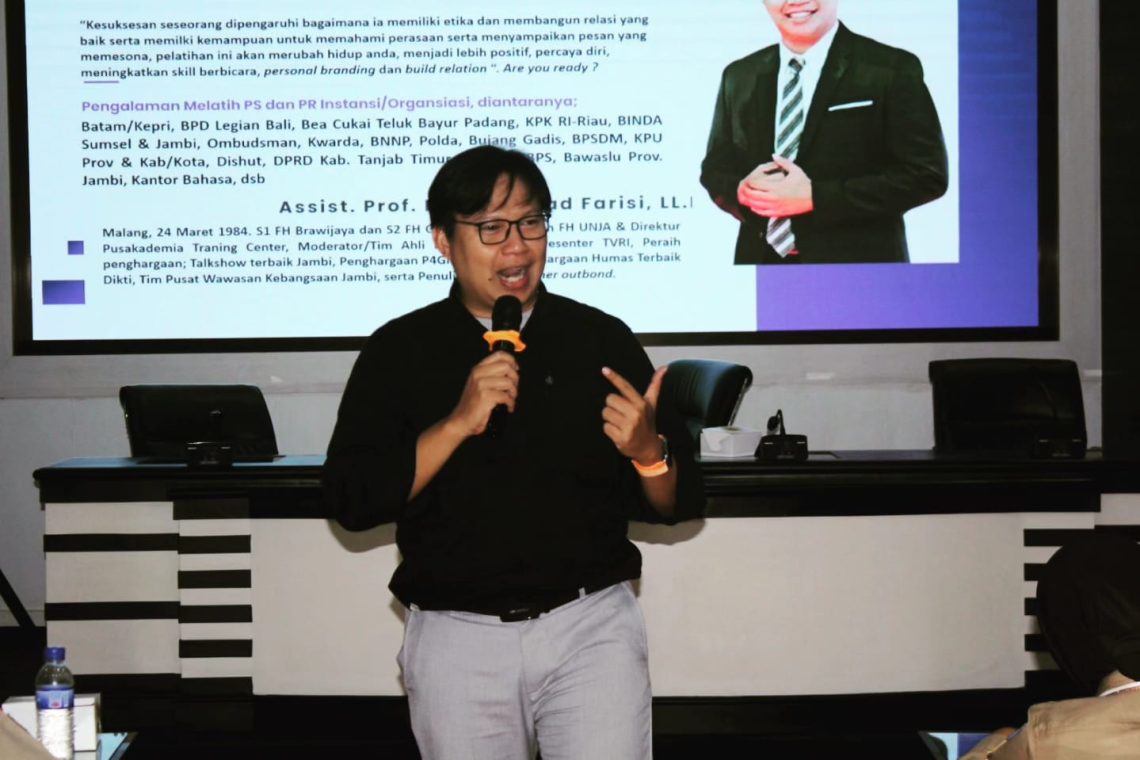 Dosen Hukum Internasional Universitas Jambi dan Direktur Pusat Kajian Demokrasi dan Kebangsaan (Pusakademia), Assist Prof. Mochammad Farisi, LL.M. (Dok: Istimewa)