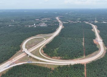 Progres konstruksi Tol Betung–Tempino–Jambi terlihat pada salah satu titik pekerjaan di Seksi 1. Senin 17 november 2025. (Dok: Hutama Karya)