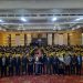 Wakil Rektor UT Prof. Rahmat Budiman bersama Direktur UT Jambi Rahmaddian, dan Forkopimda menghadiri Wisuda UT Jambi Periode II Tahun 2025 di Abadi Convention Center, Senin (17/11/2025). (Dok: Rudi)