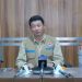 Kepala BNPB, Letjen TNI Suharyanto (tengah) menyampaikan beberapa perkembangan terkait penanganan bencana di Sumatera Utara. (Dok BNPB)