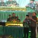 Danrem 042/Gapu Brigjen TNI Heri Purwanto bersama Gubernur Jambi menghadiri syukuran puncak HUT ke-66 Korem 042/Gapu di Lapangan Tenis Indoor Makorem 042/Gapu, Jambi, Sabtu malam (29/11/2025). (Dok: Rudi)