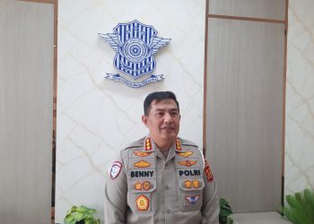Dirlantas Polda Jambi, Kombes Pol Adi Benny Cahyono saat di ruang kerja Ditlantas Polda Jambi. (Dok: Alpin)