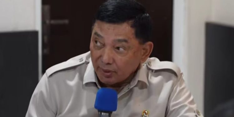 Menhan Sjafrie Sjamsoeddin ungkap antisipasi penyakit pascabanjir.  (YouTube/Sekretariat Presiden)