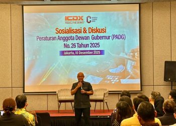 Direktur Utama ICDX Fajar Wibhiyadi memberikan keterangan pers terkait kesiapan Bursa dalam implementasi PADG No. 26/2025 tentang Derivatif PUVA di Jakarta. (Dok: ICDX)