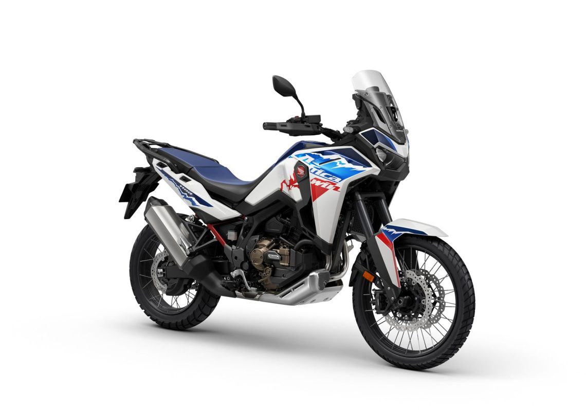 Honda CRF1100L Africa Twin terbaru tampil dengan pilihan warna dan striping baru yang semakin menegaskan karakter motor adventure tangguh untuk jelajah on-road dan off-road di berbagai medan. (Dok: sinsen)