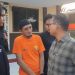 Pelaku pencurian ruko di wilayah Pasir Putih saat diamankan Unit Reskrim Polsek Jambi Selatan bersama barang bukti hasil kejahatan. (Dok: Alpin)
