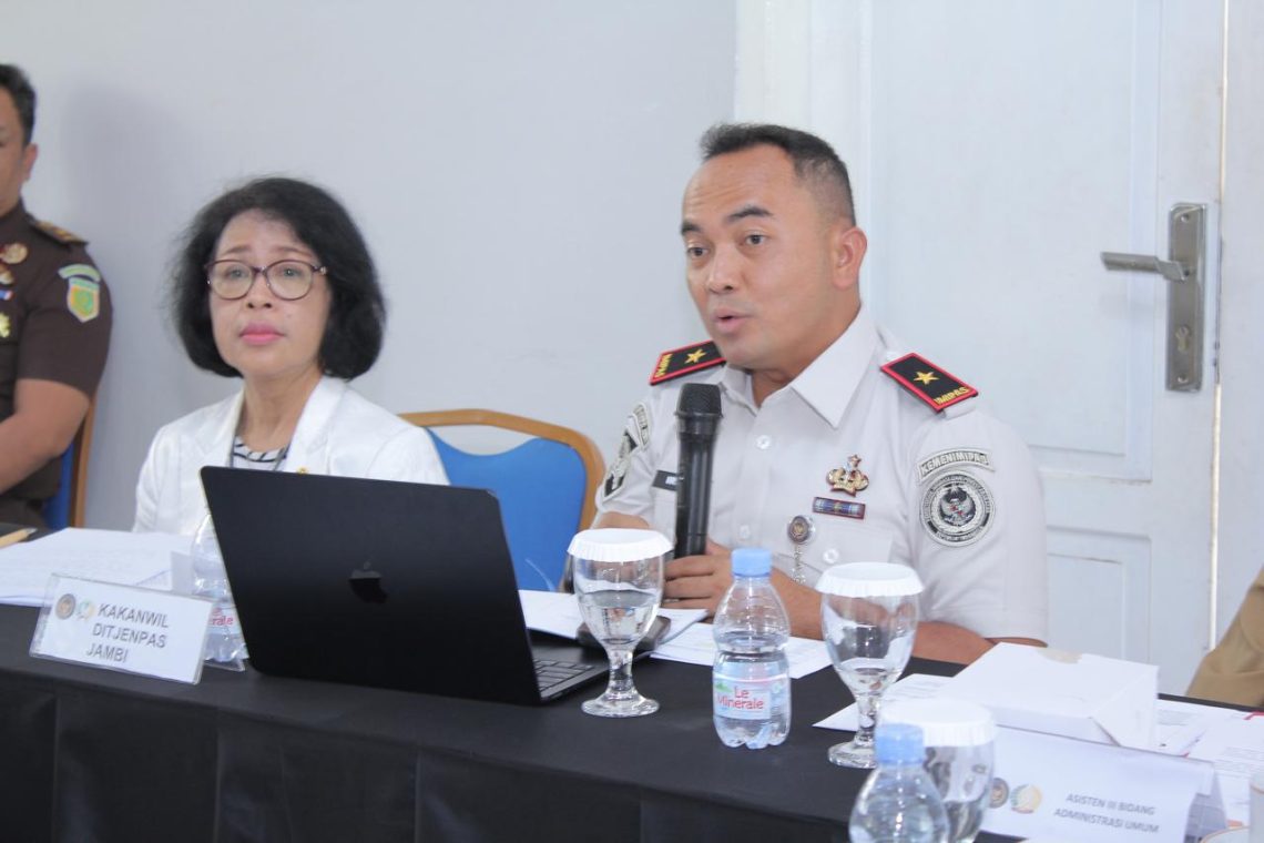 FGD Penyusunan Pedoman Pelaksanaan Pidana Kerja Sosial di Aula Kanwil Ditjenpas Jambi, Senin (19/1/2026). (Dok: Rudi)