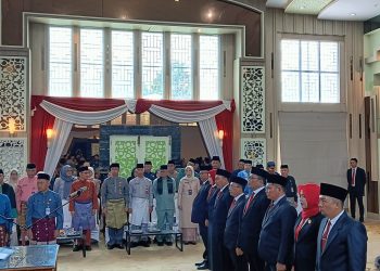 Wali Kota Jambi Dr. Maulana melantik delapan kepala dinas definitif di lingkungan Pemerintah Kota Jambi sebagai upaya memperkuat kinerja OPD dan mengakselerasi program prioritas Kota Jambi Bahagia, Rabu (7/1/2026). (Dok: Rahmat)