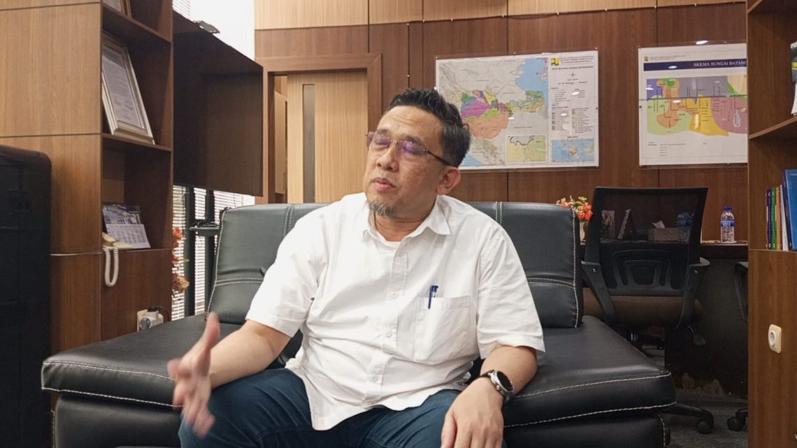 Kepala Balai Wilayah Sungai (BWS) Sumatera VI Jambi, Joni Rahalsyah Putra. (DOk: Rahmat)