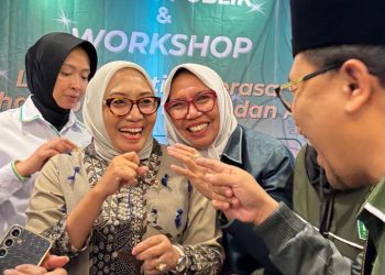 Ketua Wilayah ISNU Jambi, Elita Rahmi saat mengikuti Workshop di salah satu hotel Jakarta.