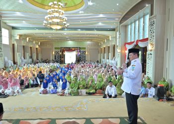 Wali Kota Jambi Maulana membuka Pesantren dan Pengajian Ramadan 1447 H di Aula Griya Mayang, Rabu (4/3/2026). (Dok: Diskominfo Kota Jambi)