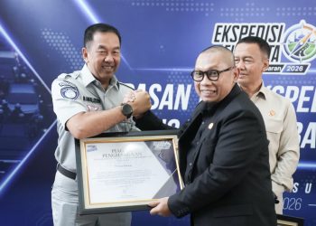 Direktur Utama Jasa Raharja Muhammad Awaluddin saat menghadiri kegiatan Pelepasan Tim Ekspedisi Elshinta Jelang Mudik Lebaran 2026 yang diselenggarakan pada hari ini (6/3/2026) di Gedung Korlantas Polri, Jakarta. 