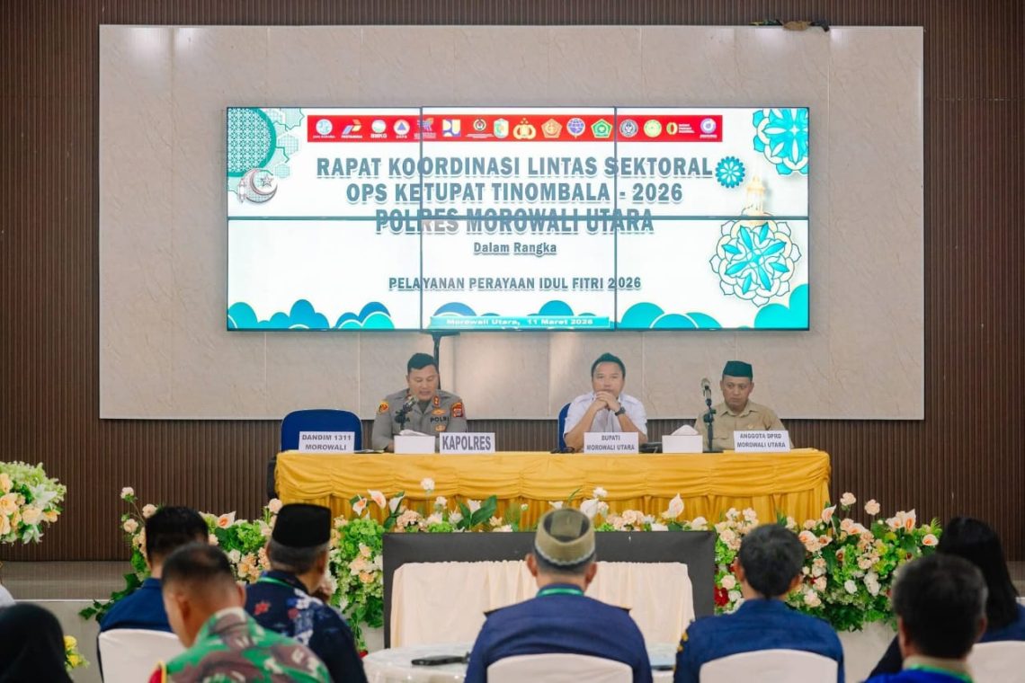 Kapolres Morowali Utara AKBP Reza Khomeini bersama Bupati Morut Delis Julkarson Hehi dan unsur Forkopimda mengikuti rapat koordinasi lintas sektoral persiapan Operasi Ketupat Tinombala 2026 di Polres Morut, Rabu (11/3/2026). (Dok: Istimewa)