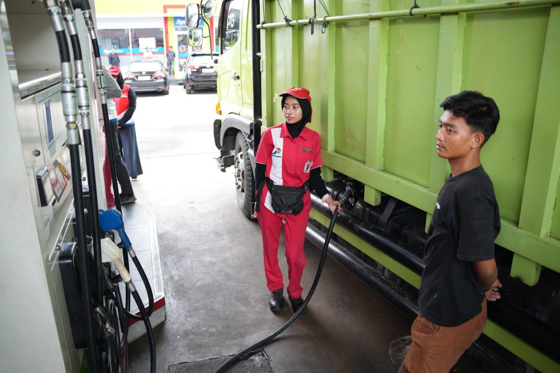 Pertamina Patra Niaga Regional Sumbagsel mengaktifkan Satgas Ramadan dan Idulfitri 2026 guna memastikan pasokan BBM, LPG, dan Avtur tetap aman selama periode mudik dan arus balik Lebaran di wilayah Sumatera Bagian Selatan, termasuk Jambi.