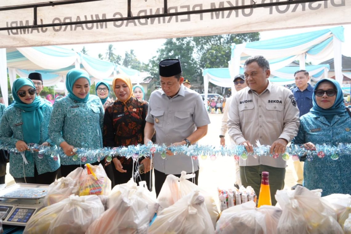 Bupati Muaro Jambi Bambang Bayu Suseno saat membuka gebyar Ramadhan 2026. (Dok: rudi)