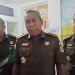 Asisten Tindak Pidana Khusus (Aspidsus), Adam Ohailed saat diwawancarai di kantor Kejati Jambi. (Dok: Rudi)