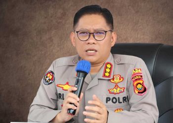 Kabid Humas Polda Jambi Kombes Pol Erlan Munaji memberikan keterangan pers. (Dok: Humas Polda Jambi)