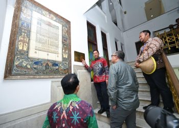 Menteri Kebudayaan RI Fadli Zon saat kunjungan kerja ke gedung milik Jasa Raharja di kawasan Kota Tua Jakarta, Rabu (2/4/2026), (Dok. Humas JR)