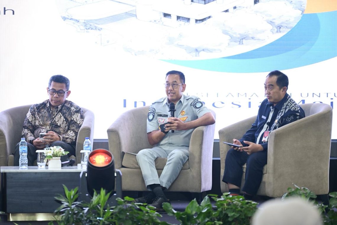 Direktur Utama Jasa Raharja Muhammad Awaluddin saat menjadi narasumber dalam Rapat Koordinasi Nasional Pengelolaan Pendapatan Daerah Tahun 2026 di Jakarta, Kamis (16/4/2026). (Dok.Humas JR)