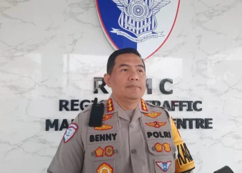 Dirlantas Polda Jambi Kombes Pol Adi Benny di gedung RTMC Ditlantas Polda Jambi. (Dok: Alpin)