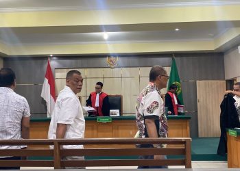 Sidang perkara dugaan korupsi Dana Alokasi Khusus (DAK) pengadaan peralatan praktik SMK di Pengadilan Negeri Jambi kembali digelar, Senin (18/5/2026). (Dok: Rudi)