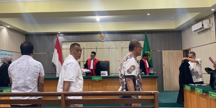Sidang perkara dugaan korupsi Dana Alokasi Khusus (DAK) pengadaan peralatan praktik SMK di Pengadilan Negeri Jambi kembali digelar, Senin (18/5/2026). (Dok: Rudi)