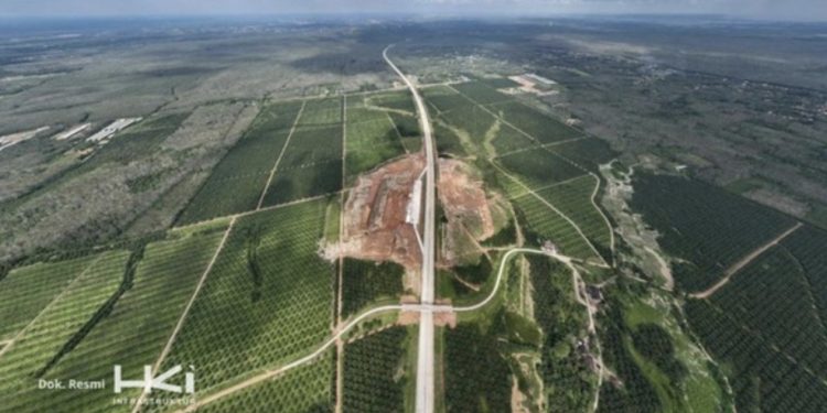 Pembangunan Jalan Tol Palembang-Betung terus dipercepat oleh PT Hutama Karya dengan progres konstruksi mencapai 81,99 persen untuk mendukung konektivitas Sumatera Selatan menuju Jambi. (DOk: Hutama Karya)