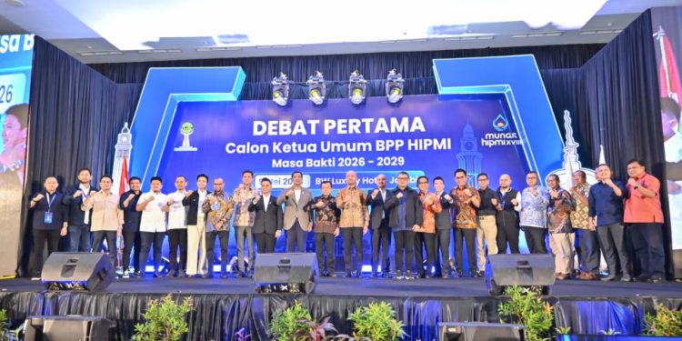 Kapolda Jambi Irjen Pol. Krisno H. Siregar menghadiri debat perdana calon Ketua Umum BPP HIPMI Masa Bakti 2026-2029 di BW Luxury Hotel Jambi, Sabtu (9/5/2026).  (Dok: Alpin)