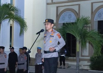 Kapolda Jambi Irjen Pol. Krisno H. Siregar memimpin langsung Apel KRYD dan patroli gabungan di Polresta Jambi, Sabtu malam (9/5/2026). (Dok: Alpin)