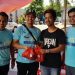 Direktur dan pegawai Universitas Terbuka Jambi melaksanakan kurban perdana bersama pada Idul Adha 1447 H dengan menyembelih tiga ekor sapi dan satu ekor kambing. (Dok: Rahmat)
