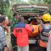 Tim SAR Gabungan mengevakuasi jasad korban tenggelam di Sungai Batang Mesumai, Merangin, Senin (4/5/2026). (Dok: Alpin)