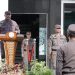 Kajati Jambi Sugeng Hariadi memimpin upacara HUT ke-75 PERSAJA di halaman Kejati Jambi, Rabu (6/5/2026). (Dok: Rudi)
