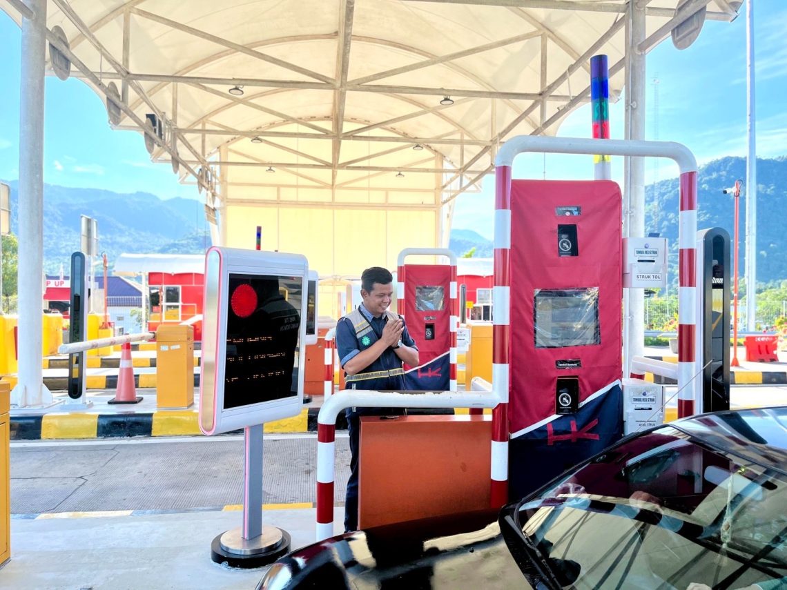 Kepadatan kendaraan terlihat di sejumlah ruas Jalan Tol Trans Sumatera selama libur panjang akhir pekan Kenaikan Yesus Kristus. (Dok: Hutama Karya)