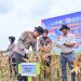 Wakapolda Jambi Brigjen Pol. B. Ali bersama unsur Forkopimda melakukan panen raya jagung serentak Kuartal II Tahun 2026 di lahan PT Brahma Bina Bakti, Desa Suko Awin Jaya, Muaro Jambi, Sabtu (16/5/2026). (Dok: Alpin)