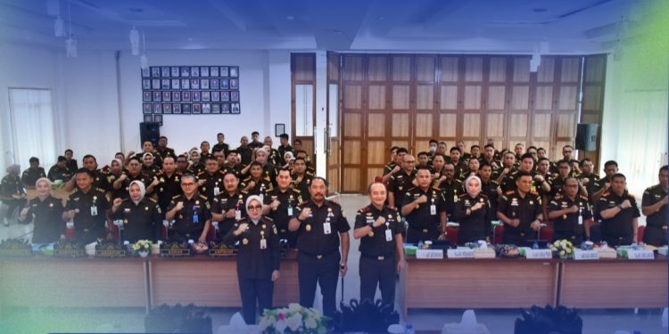 Kajati Jambi Sugeng Hariadi membuka kegiatan Pra-Musrenbang Tahun 2026 di Aula Kejaksaan Tinggi Jambi, Senin (25/5/2026). (Dok: Rudi)