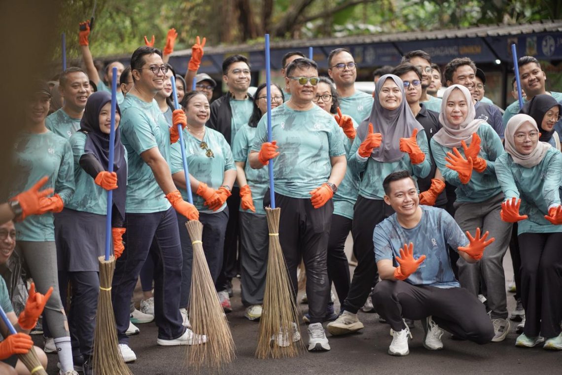 PT Jasa Raharja menorehkan prestasi internasional dengan masuk dalam daftar Fortune 100 Best Companies to Work For™ Southeast Asia 2025 dan menempati peringkat ke-56 perusahaan dengan lingkungan kerja terbaik di Asia Tenggara. (Dok: Humas Jasa Raharja Jambi)