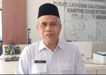 Kepala Kantor Kementerian Haji Muaro Jambi, Hanafi saat wawancara di Kantor Kemenag Muaro Jambi. (Dok: Rahmat)