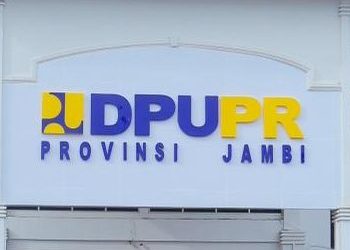 Tampak depan Kantor Dinas PUTR Provinsi Jambi. (Dok: Rahmat)