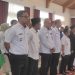 Bupati Tanjabtim, Hj Dillah Hikmah Sari melantik tiga pejabat struktural dan memimpin sertijab tujuh camat di ruang pola utama Rumah Dinas Bupati. (Dok: Rudi)