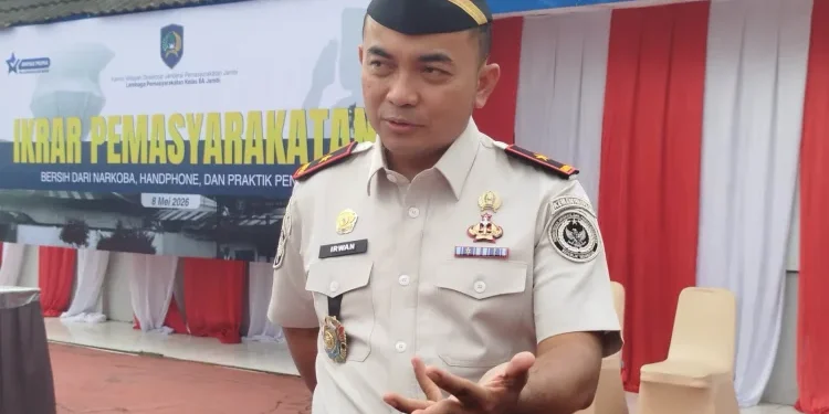 Kakanwil Ditjenpas Jambi Irwan Rahmat Gumilar di Lapas Kelas IIA Jambi. (Dok: Redaksi)