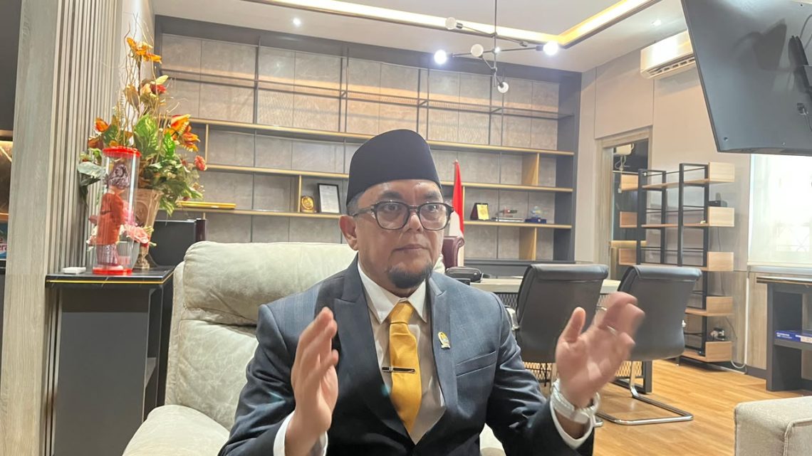 Wakil Ketua DPRD Provinsi Jambi, Ivan Wirata. (Dok: Rudi)