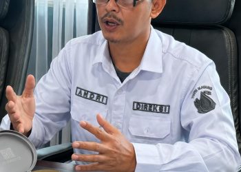 Direktur Administrasi dan Keuangan Perumda Tirta Mayang, Andri Susanto. (Dok: Redaksi)